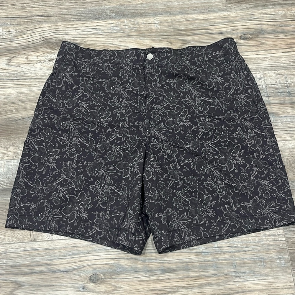 Men’s Abercrombie swim short / every day short